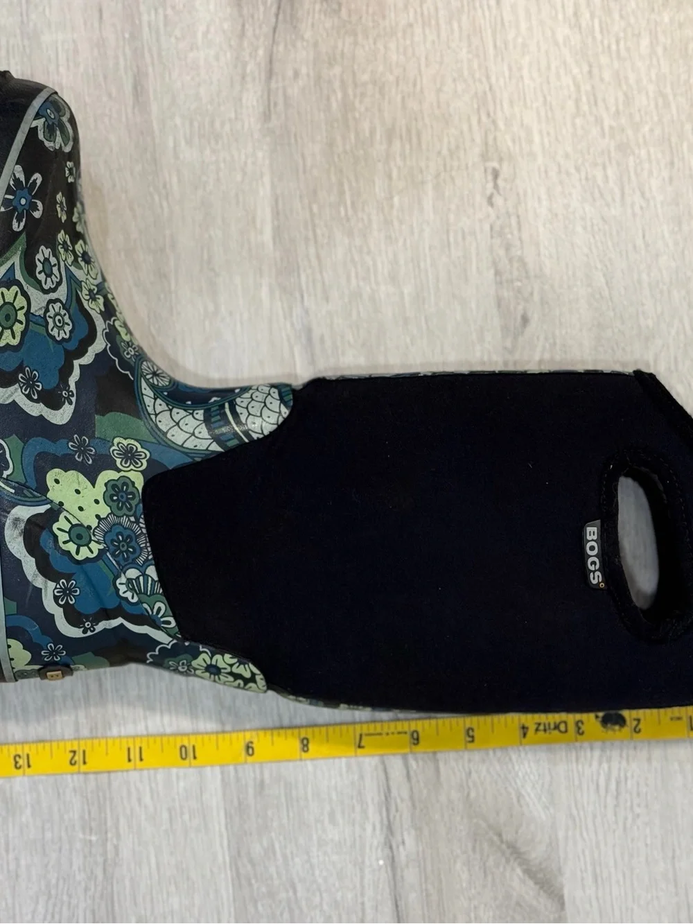EUC Bogs Women's Black Floral Rain Boots with Blue and Green Accents Size 7